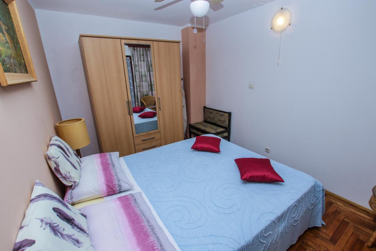 Apartments Dario Porec Exterior photo